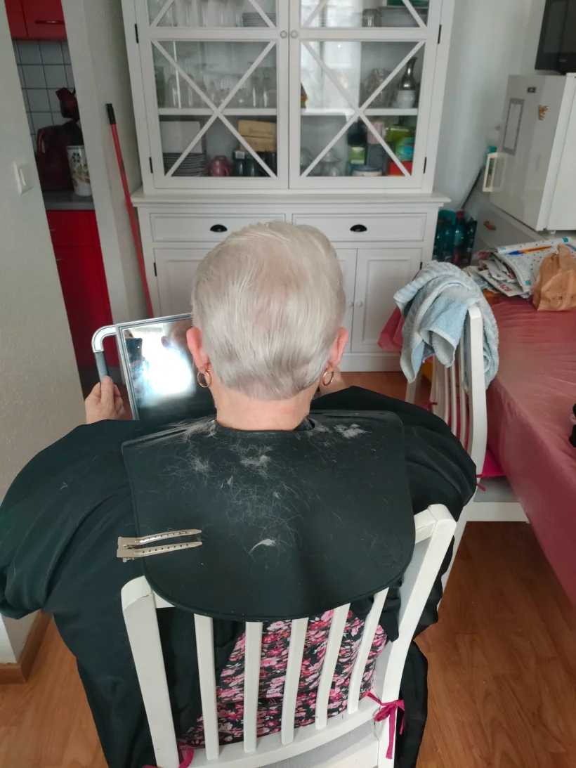 Diversite Coiffure Coiffeuse A Domicile Specialisee A Morlaix IMG20251212103148 1